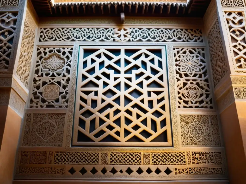 Intrincado simbolismo esotérico en palacios Alhambra: patrones árabes y místicos en la arquitectura de Granada