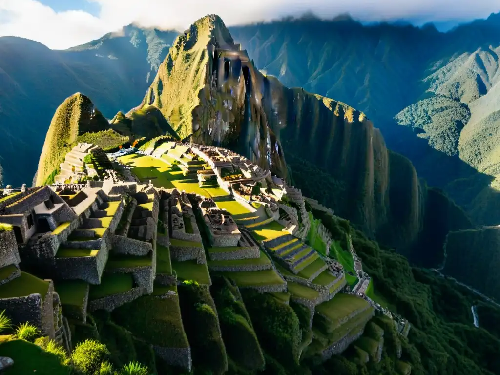 Ruinas antiguas de Machu Picchu bañadas en luz dorada al atardecer, conectando nueva era civilizaciones antiguas